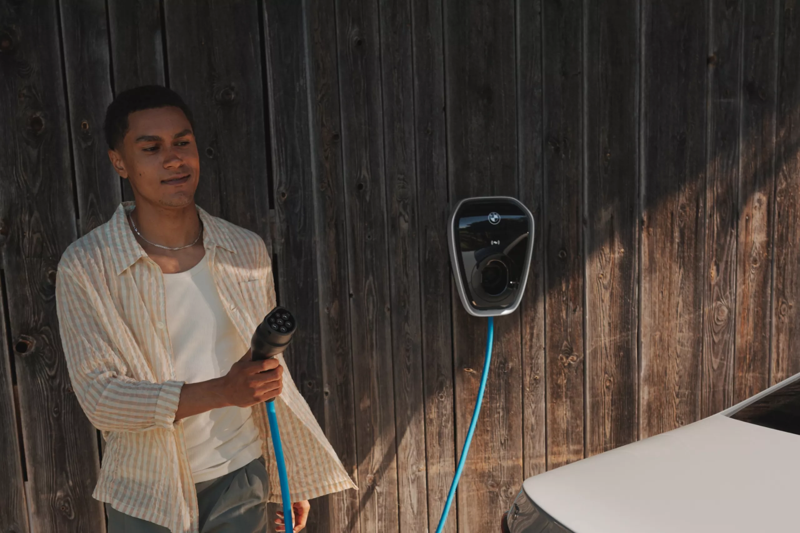 Töltő tartozékok.
